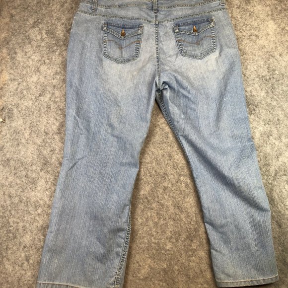 Bandolino Jeans 20W Womens Mid Rise Bootcut Light Wash Button Flap Pockets Stain - Picture 15 of 16